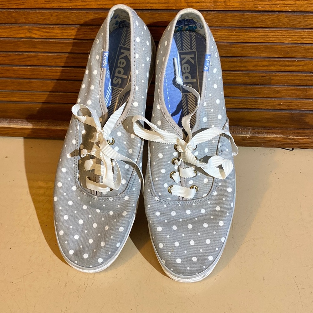 Keds dottie grey! Size 8